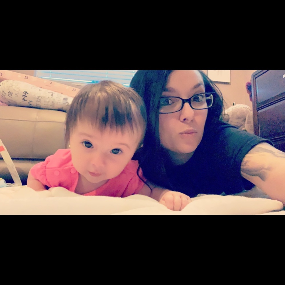 Meet your Posher, Sarina